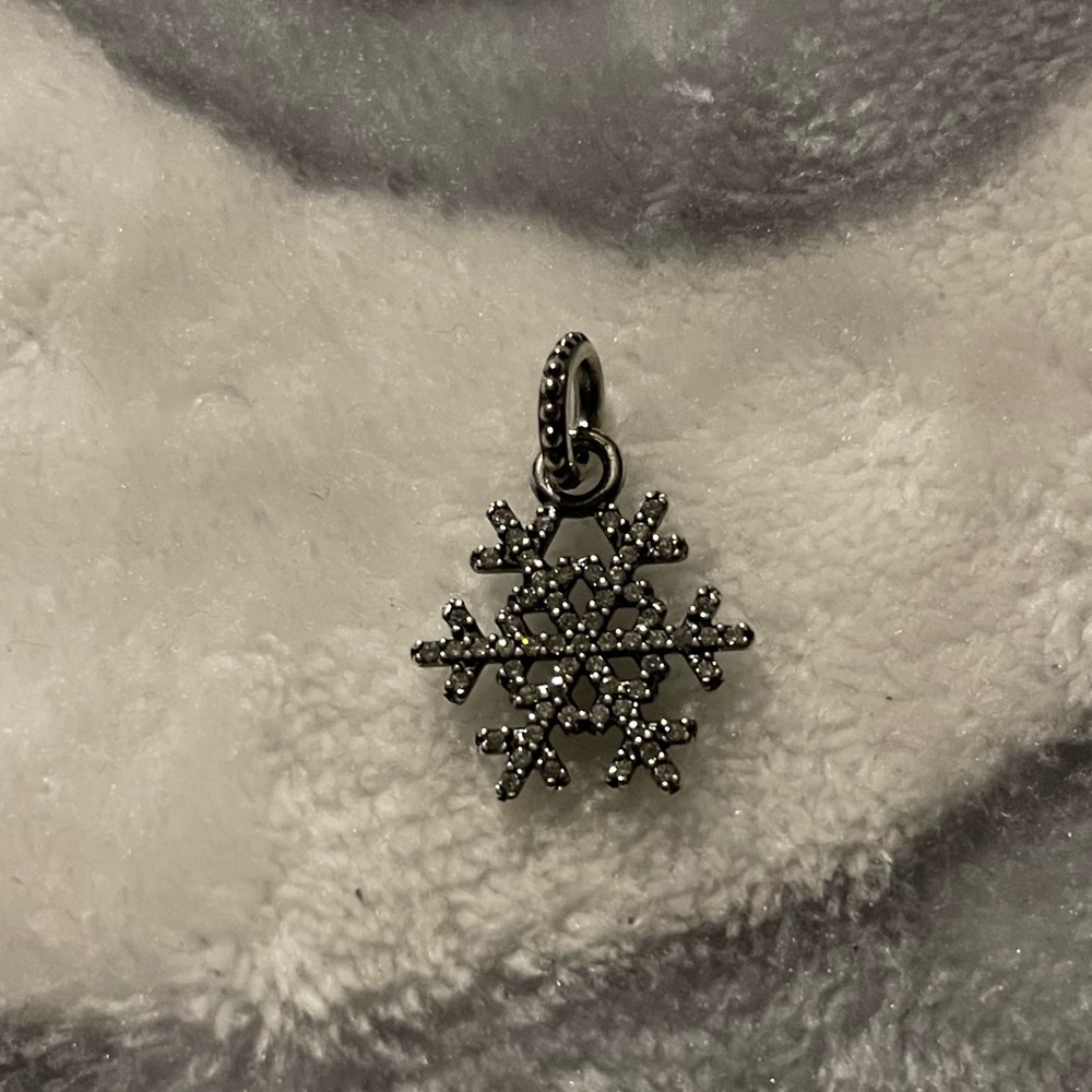 COPY - Authentic New Pandora Snowflake Charm